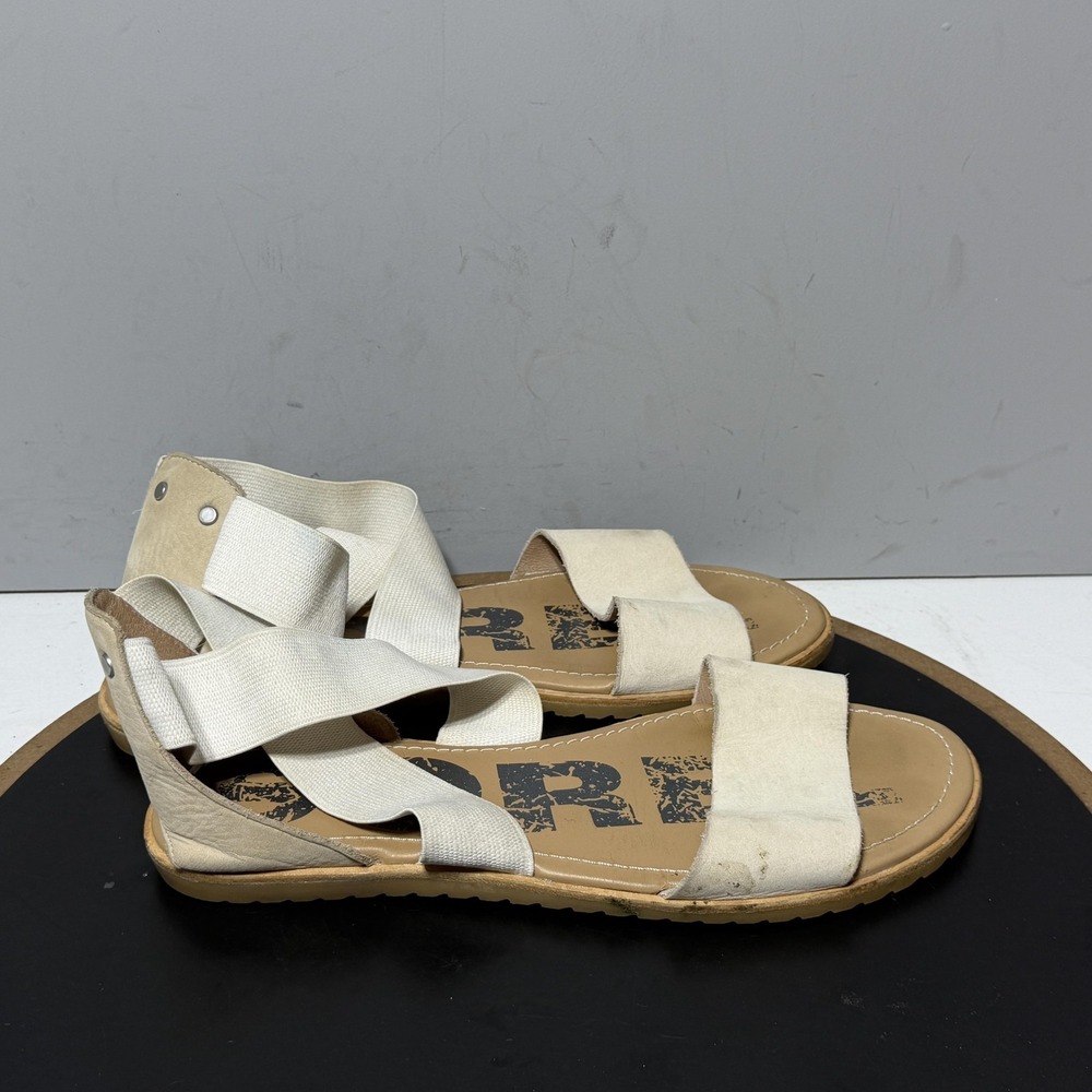 Sorel Sandals Womens Size 9 Beige Suede Strappy Wrap Tie Flat Casual NL3535